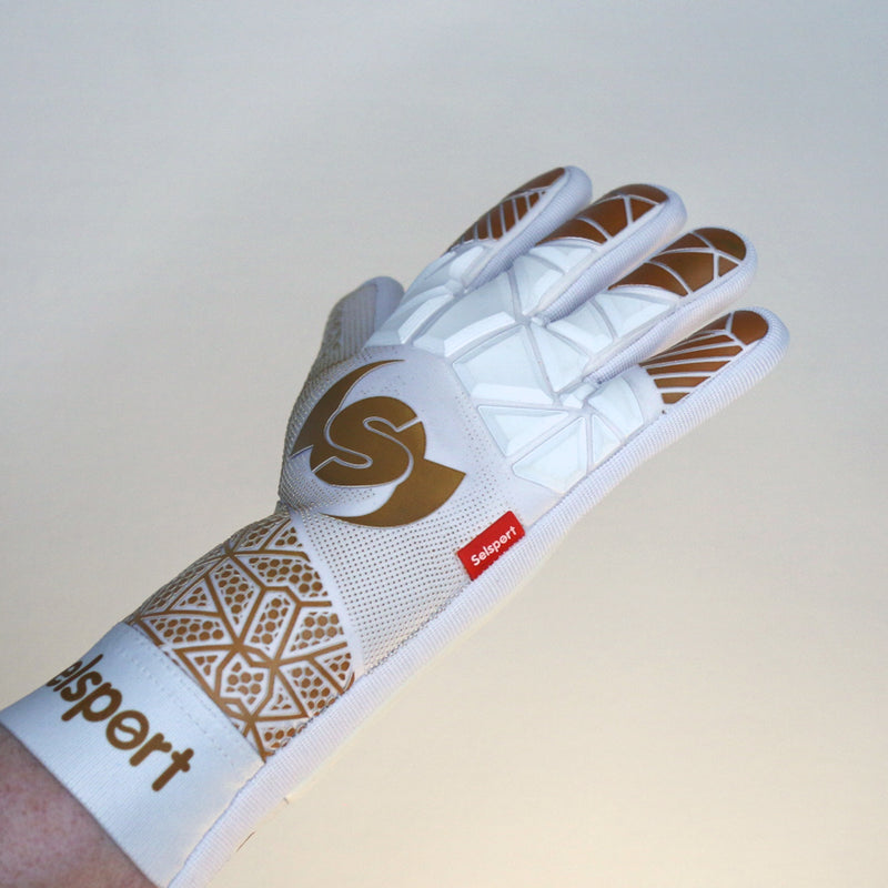 Arctic V2 Aztec- negative cut