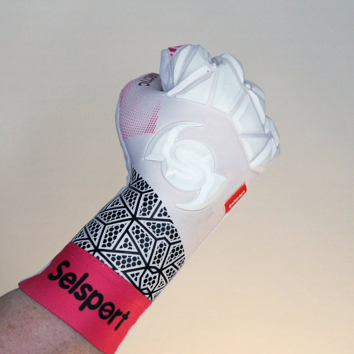 {{product_title}} by Selsport – Professional Goalkeeper Gloves featuring {{product_option_color}} and {{product_option_cut}} design{{product_title}} by Selsport – Professional Goalkeeper Glov