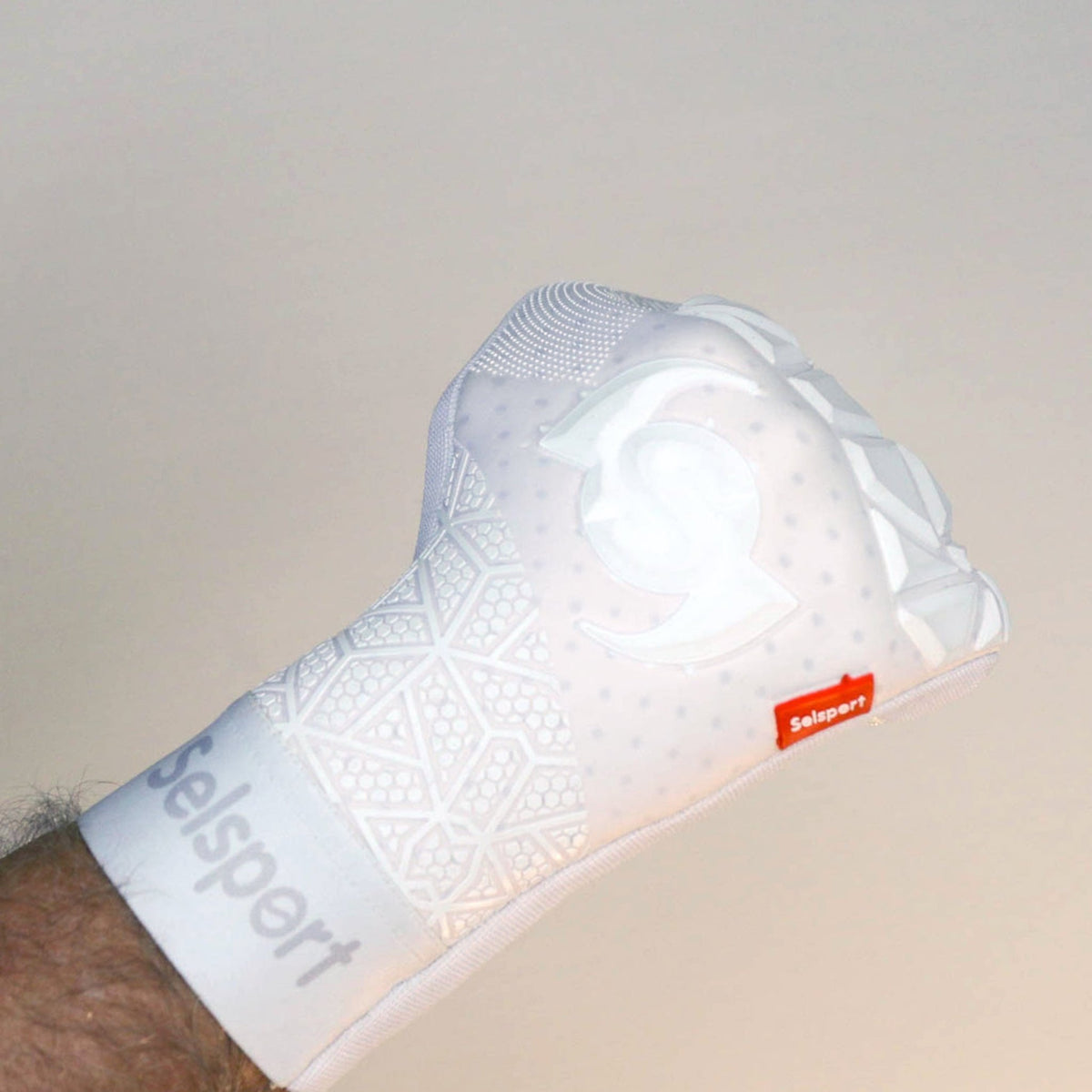 {{product_title}} by Selsport – Professional Goalkeeper Gloves featuring {{product_option_color}} and {{product_option_cut}} design{{product_title}} by Selsport – Professional Goalkeeper Glov