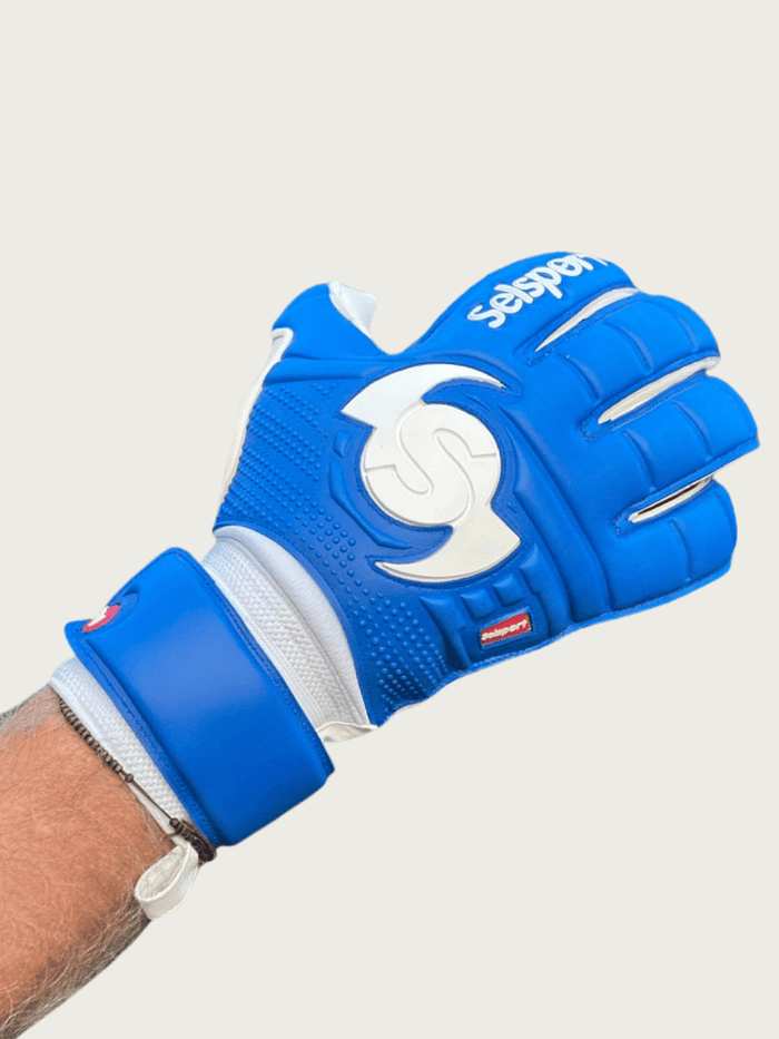 {{product_title}} by Selsport – Professional Goalkeeper Gloves featuring {{product_option_color}} and {{product_option_cut}} design{{product_title}} by Selsport – Professional Goalkeeper Glov