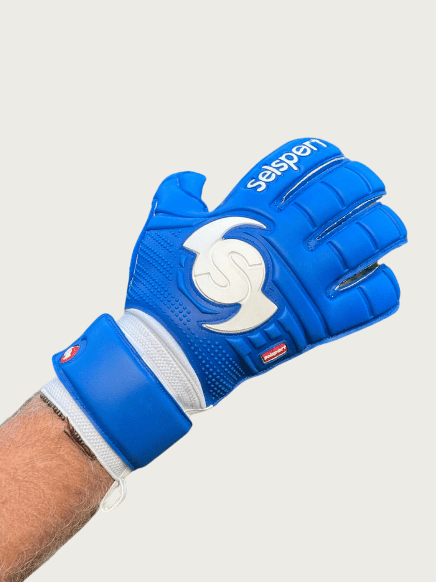 {{product_title}} by Selsport – Professional Goalkeeper Gloves featuring {{product_option_color}} and {{product_option_cut}} design{{product_title}} by Selsport – Professional Goalkeeper Glov
