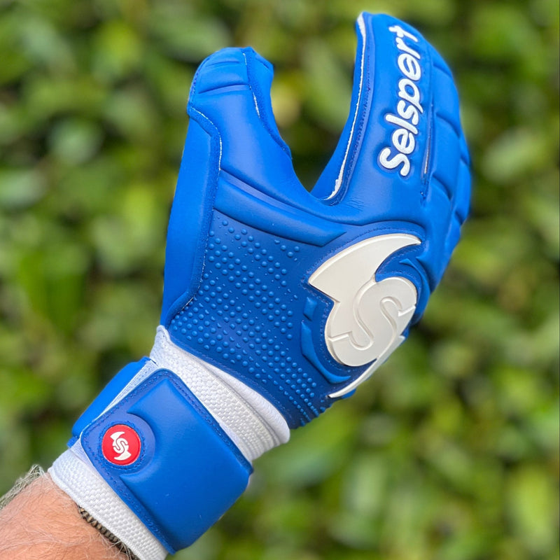 {{product_title}} by Selsport – Professional Goalkeeper Gloves featuring {{product_option_color}} and {{product_option_cut}} design{{product_title}} by Selsport – Professional Goalkeeper Glov