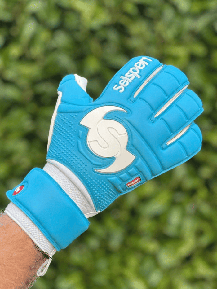 {{product_title}} by Selsport – Professional Goalkeeper Gloves featuring {{product_option_color}} and {{product_option_cut}} design{{product_title}} by Selsport – Professional Goalkeeper Glov