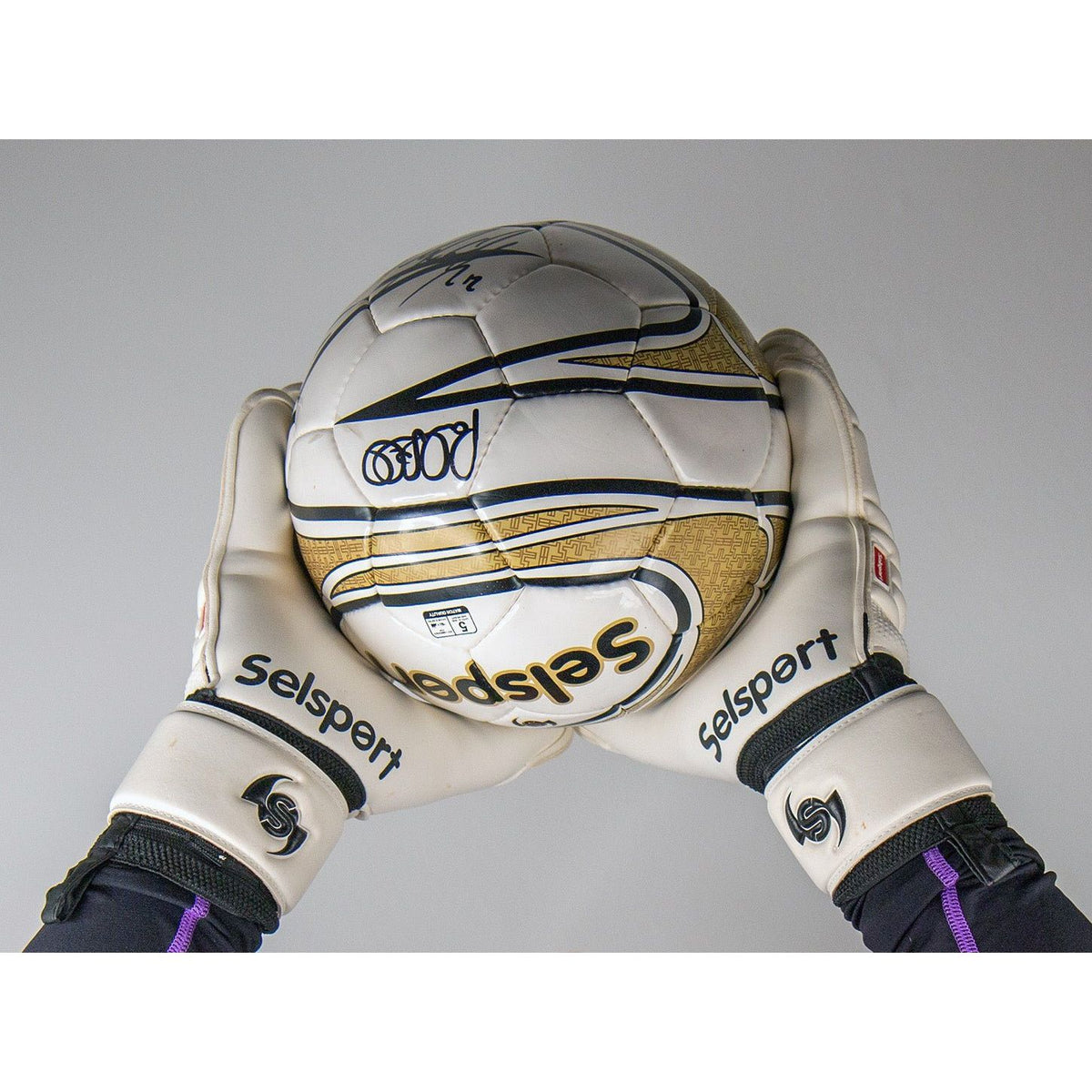 {{product_title}} by Selsport – Professional Goalkeeper Gloves featuring {{product_option_color}} and {{product_option_cut}} design{{product_title}} by Selsport – Professional Goalkeeper Glov