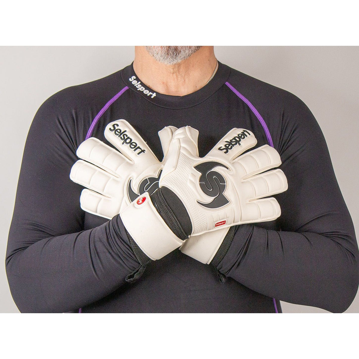 {{product_title}} by Selsport – Professional Goalkeeper Gloves featuring {{product_option_color}} and {{product_option_cut}} design{{product_title}} by Selsport – Professional Goalkeeper Glov