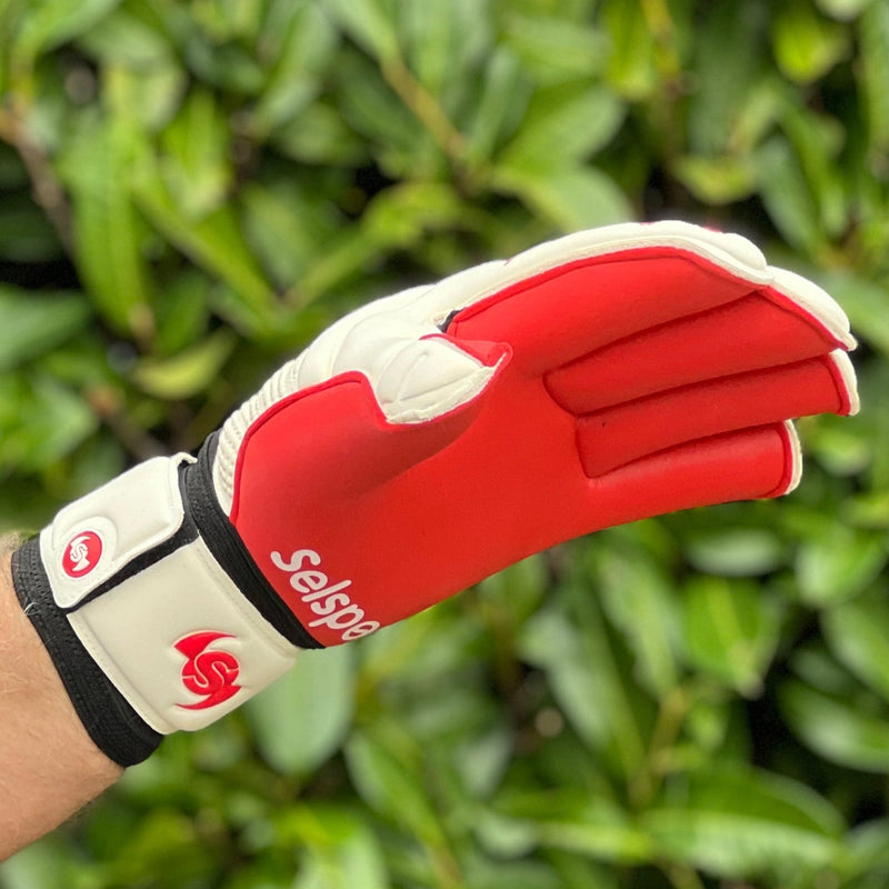 {{product_title}} by Selsport – Professional Goalkeeper Gloves featuring {{product_option_color}} and {{product_option_cut}} design{{product_title}} by Selsport – Professional Goalkeeper Glov