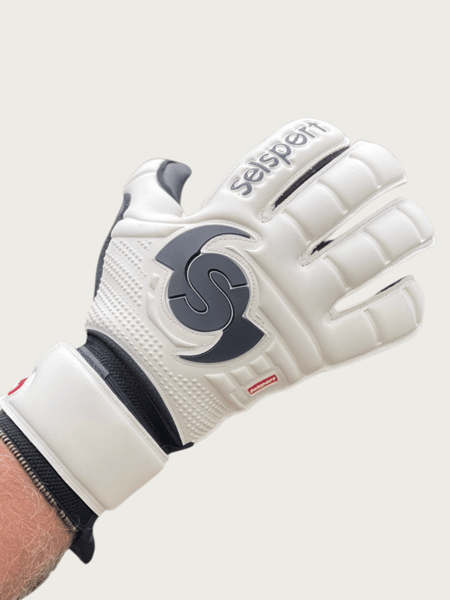 {{product_title}} by Selsport – Professional Goalkeeper Gloves featuring {{product_option_color}} and {{product_option_cut}} design{{product_title}} by Selsport – Professional Goalkeeper Glov