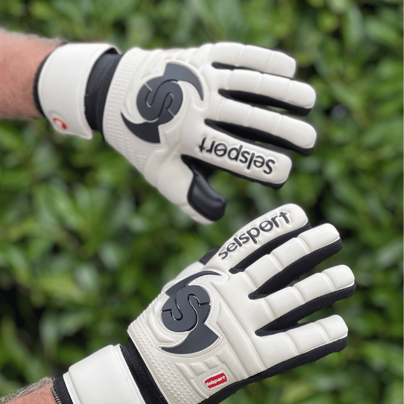 {{product_title}} by Selsport – Professional Goalkeeper Gloves featuring {{product_option_color}} and {{product_option_cut}} design{{product_title}} by Selsport – Professional Goalkeeper Glov