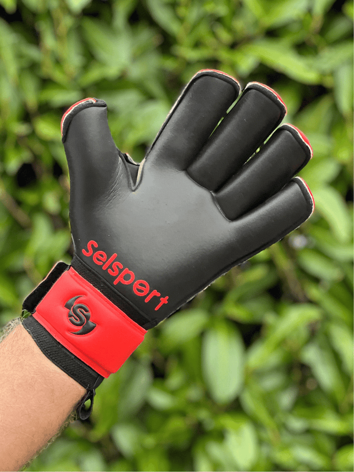{{product_title}} by Selsport – Professional Goalkeeper Gloves featuring {{product_option_color}} and {{product_option_cut}} design{{product_title}} by Selsport – Professional Goalkeeper Glov