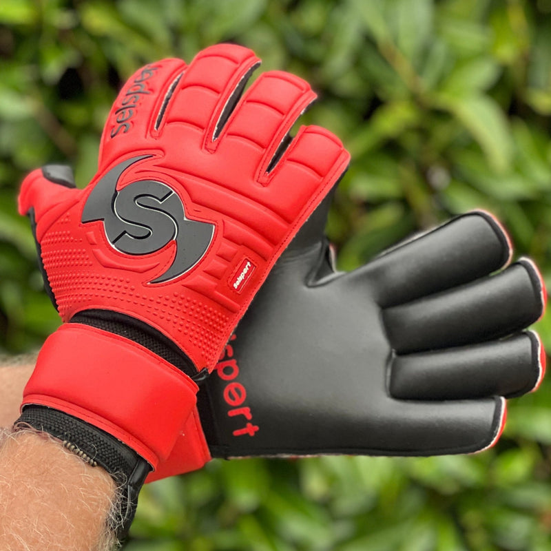 {{product_title}} by Selsport – Professional Goalkeeper Gloves featuring {{product_option_color}} and {{product_option_cut}} design{{product_title}} by Selsport – Professional Goalkeeper Glov