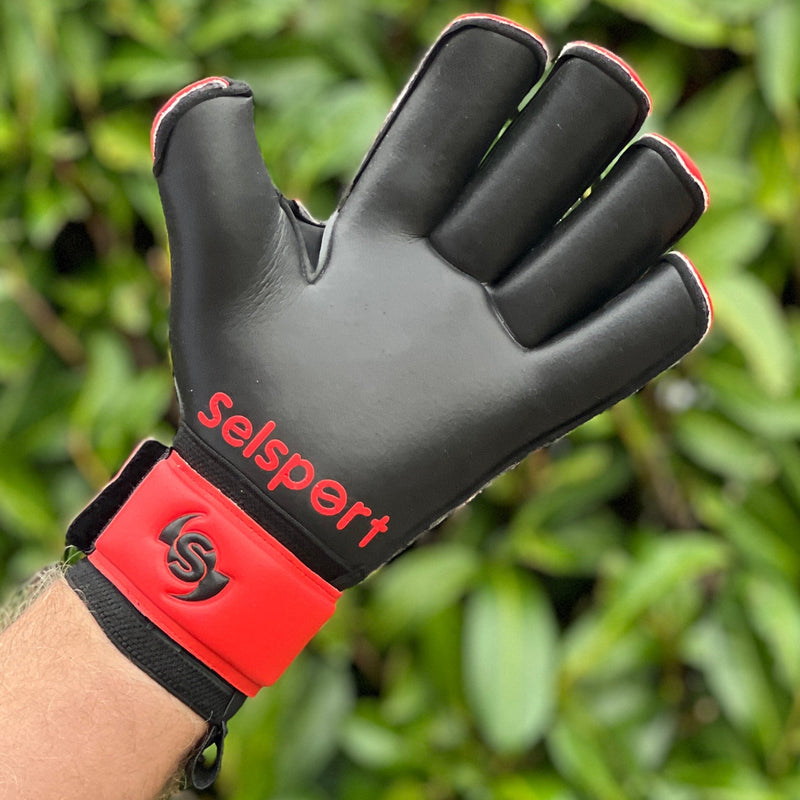 {{product_title}} by Selsport – Professional Goalkeeper Gloves featuring {{product_option_color}} and {{product_option_cut}} design{{product_title}} by Selsport – Professional Goalkeeper Glov