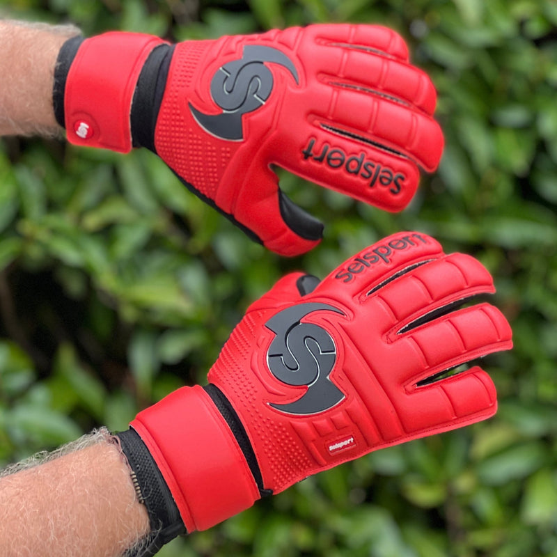 {{product_title}} by Selsport – Professional Goalkeeper Gloves featuring {{product_option_color}} and {{product_option_cut}} design{{product_title}} by Selsport – Professional Goalkeeper Glov