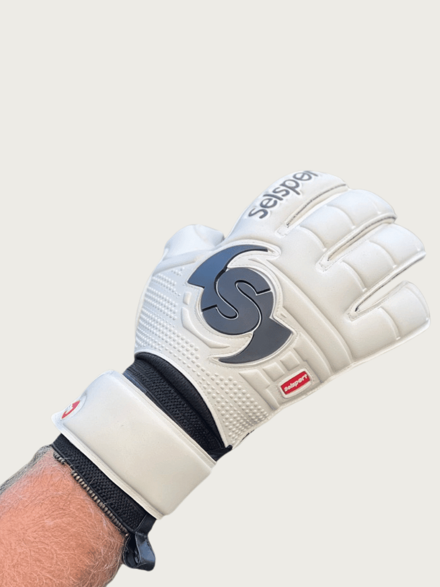 {{product_title}} by Selsport – Professional Goalkeeper Gloves featuring {{product_option_color}} and {{product_option_cut}} design{{product_title}} by Selsport – Professional Goalkeeper Glov