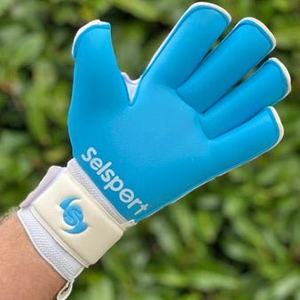 {{product_title}} by Selsport – Professional Goalkeeper Gloves featuring {{product_option_color}} and {{product_option_cut}} design{{product_title}} by Selsport – Professional Goalkeeper Glov