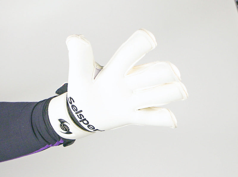 Selsport Ultimate UA+ Wrappa classic hybrid flat palm cut professional goalkeeper glove white palm