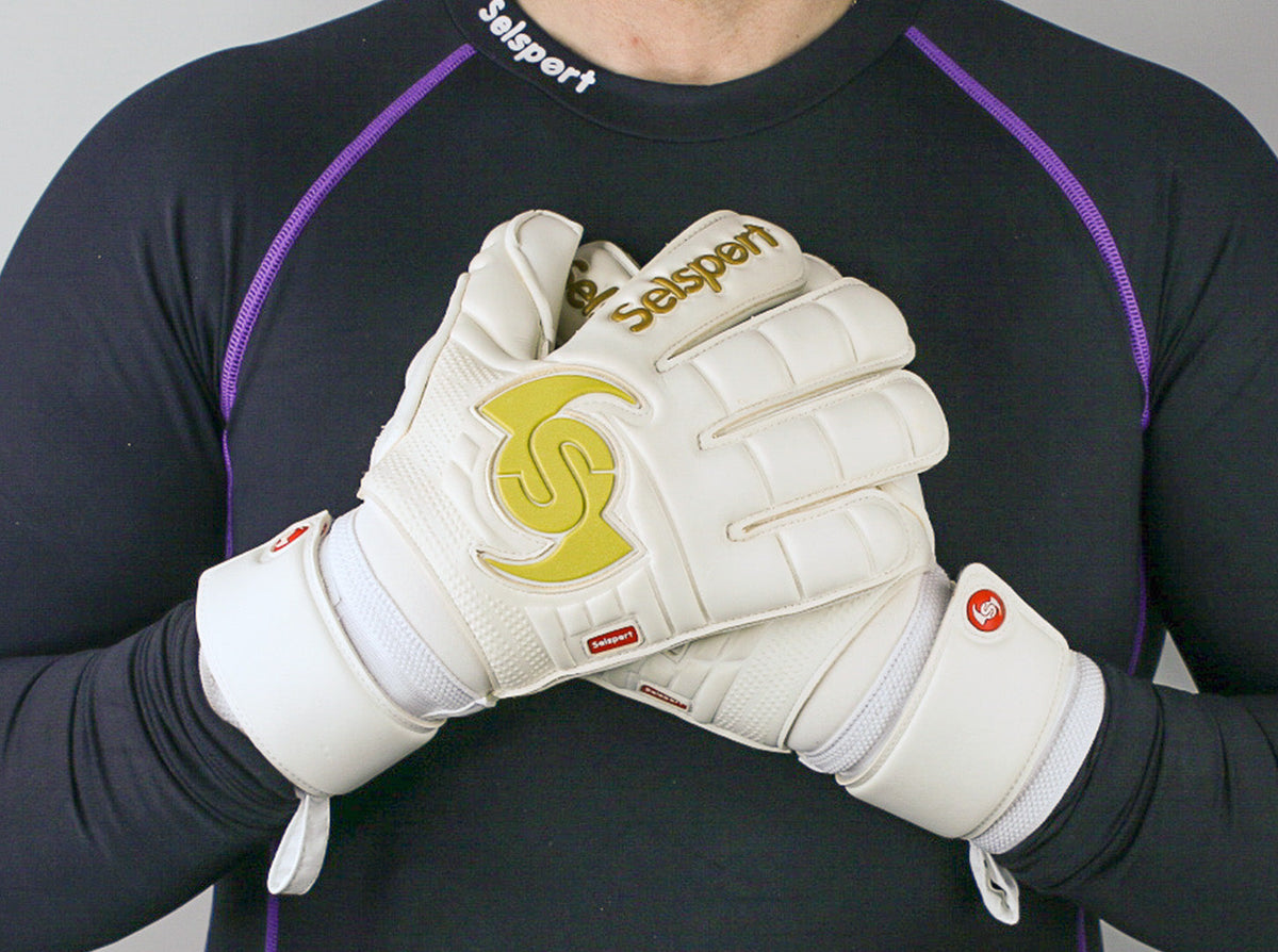 Selsport Professional Goalkeeper glove Wrappa Classic EA+ Gold with Backhand showing S wing logo in gold
