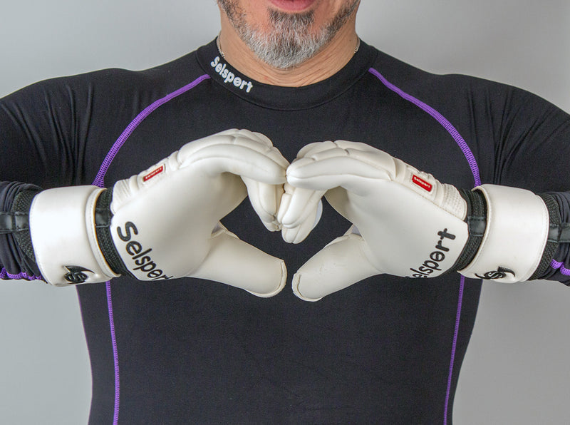 Seslport Wrappa Classic Professional  Latex Goalkeeper gloves  both hands making a heart shape