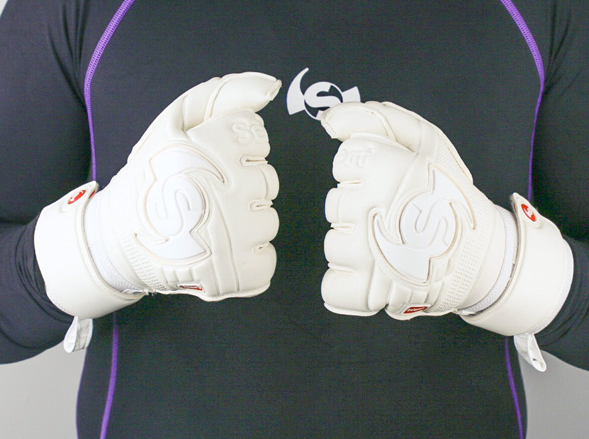 {{product_title}} by Selsport – Professional Goalkeeper Gloves featuring {{product_option_color}} and {{product_option_cut}} design{{product_title}} by Selsport – Professional Goalkeeper Glov