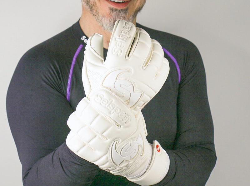 {{product_title}} by Selsport – Professional Goalkeeper Gloves featuring {{product_option_color}} and {{product_option_cut}} design{{product_title}} by Selsport – Professional Goalkeeper Glov