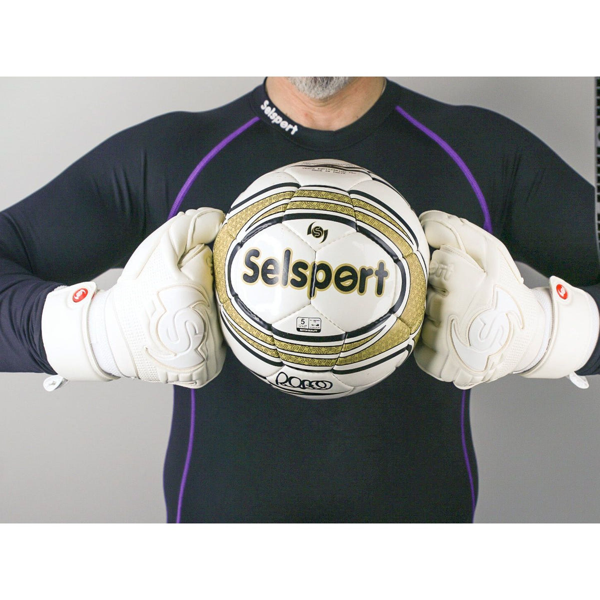 {{product_title}} by Selsport – Professional Goalkeeper Gloves featuring {{product_option_color}} and {{product_option_cut}} design{{product_title}} by Selsport – Professional Goalkeeper Glov