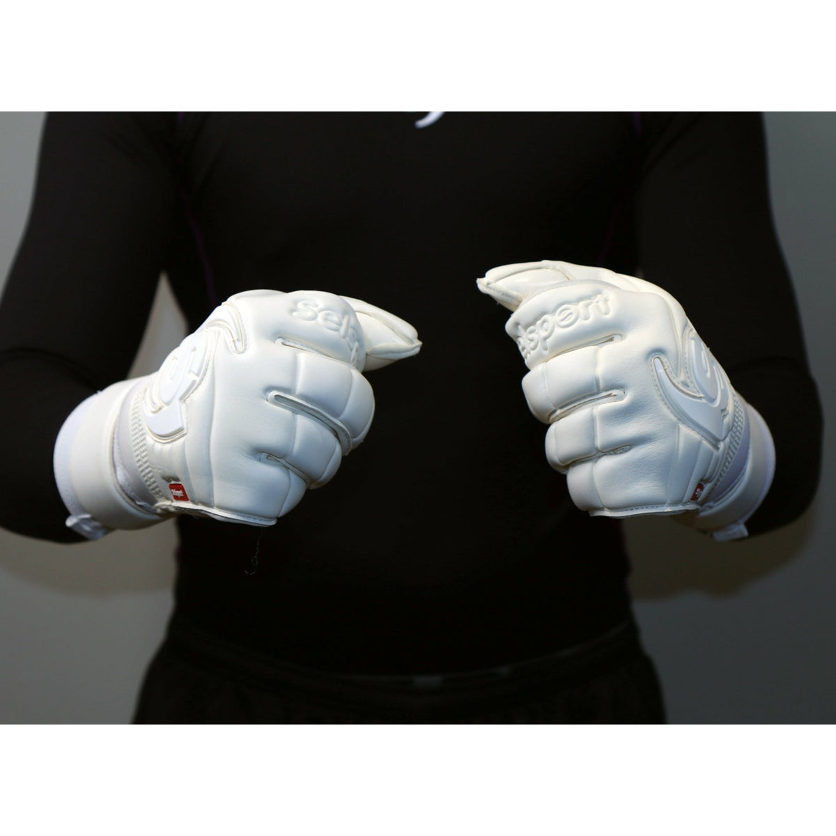{{product_title}} by Selsport – Professional Goalkeeper Gloves featuring {{product_option_color}} and {{product_option_cut}} design{{product_title}} by Selsport – Professional Goalkeeper Glov