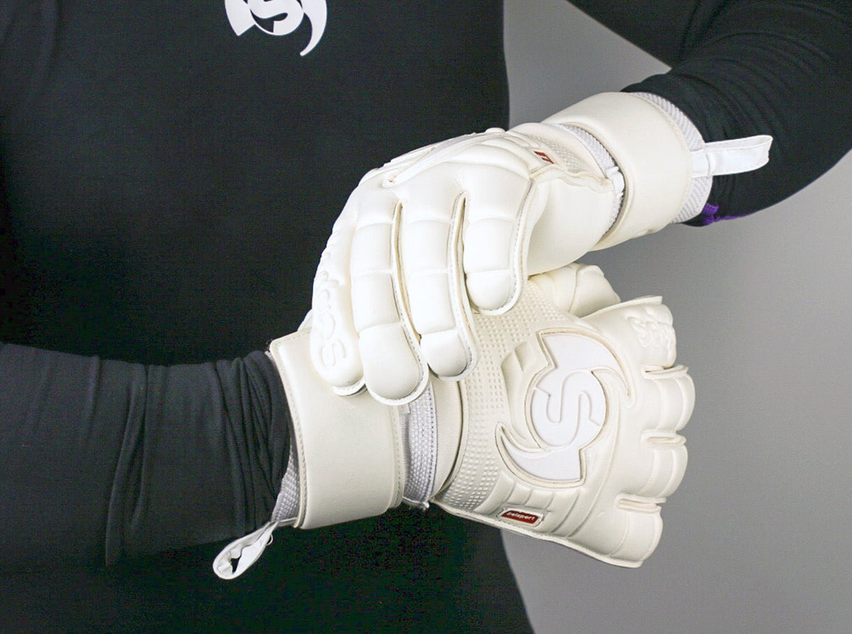 {{product_title}} by Selsport – Professional Goalkeeper Gloves featuring {{product_option_color}} and {{product_option_cut}} design{{product_title}} by Selsport – Professional Goalkeeper Glov