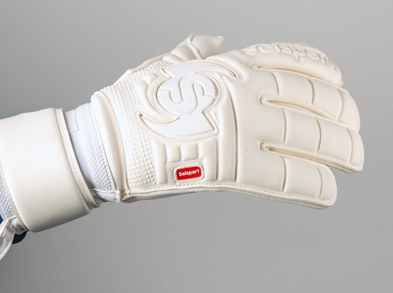 {{product_title}} by Selsport – Professional Goalkeeper Gloves featuring {{product_option_color}} and {{product_option_cut}} design{{product_title}} by Selsport – Professional Goalkeeper Glov