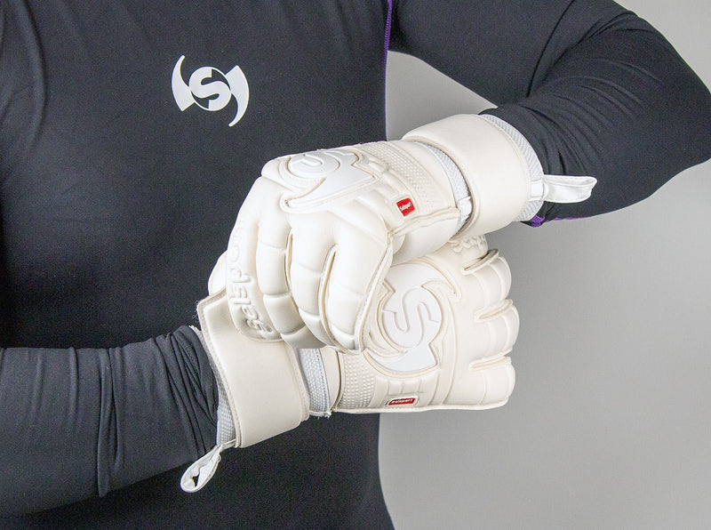 {{product_title}} by Selsport – Professional Goalkeeper Gloves featuring {{product_option_color}} and {{product_option_cut}} design{{product_title}} by Selsport – Professional Goalkeeper Glov